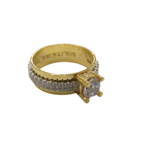 SOLITAIRE DIAMOND RING