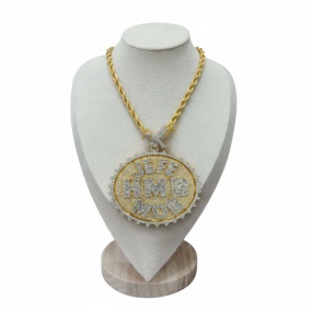 BUGGET DIAMOND PENDANT