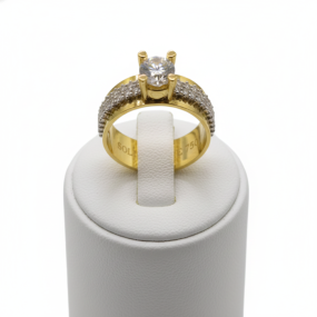 SOLITAIRE DIAMOND RING