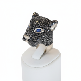 PANTHER RING WITH BLACK DIAMONDS