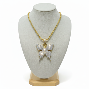butterfly diamond pendant